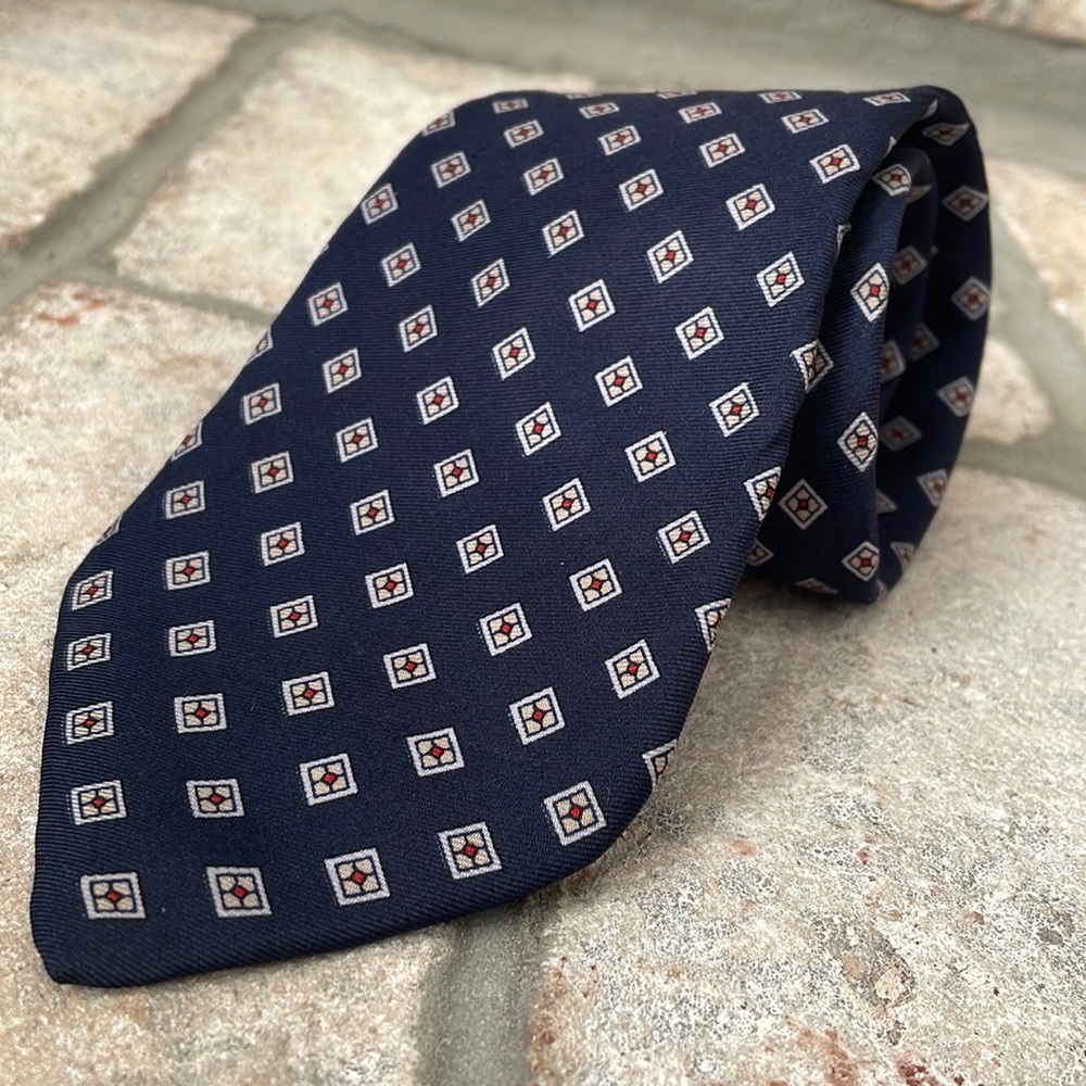 Vintage Rivetz of Boston Silk Necktie